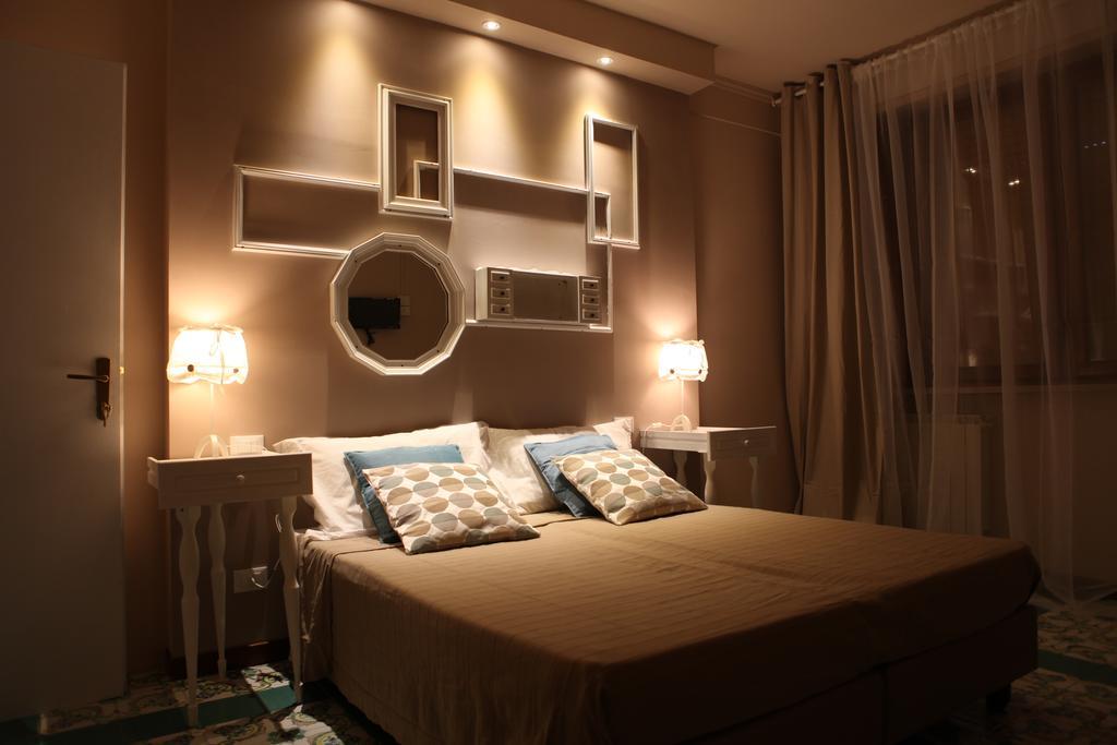 Duomo House Otel Pisa Oda fotoğraf